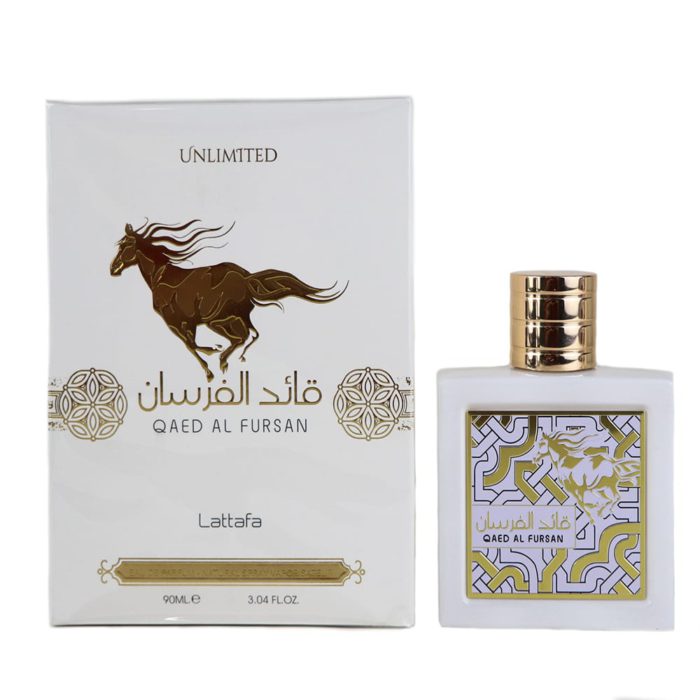 Qaed Al Fursan Unlimited Eau de Parfum 90ml con una ilustración de caballo destacado en la caja blanca con detalles dorados y diseño a juego en la botella de perfume.