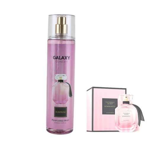 Vista frontal de la bruma perfumada Galaxy Concept en la variante "SURPRISE". El frasco tiene un diseño rosa con una imagen decorativa de un frasco de perfume y el nombre del producto. A la derecha, hay una imagen adicional del frasco del perfume Bombshell de Victoria's Secret y su envase.