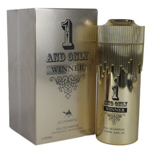 Envase dorado de 1 And Only Winner Eau de Parfum de Le Chameau, junto al frasco cilíndrico dorado a juego con crestas decorativas y texto negro en negrita.