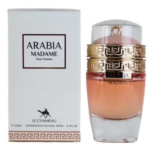 Eau de Parfum Arabia Madame para mujer, 3.4 fl oz (100 ml) de Le Chameau. La botella de perfume tiene un diseño de vidrio degradado de rosa a transparente con detalles dorados de patrón griego y una tapa transparente. El empaque es blanco con texto negro y acentos dorados.