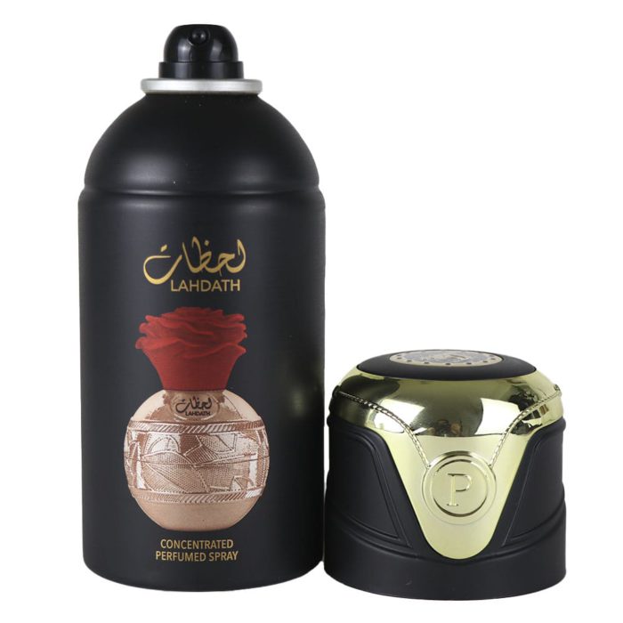 Lattafa Pride Lahdath Spray Perfumado Concentrado 250ml para mujer, con un bote negro con tapa dorada e ilustración de una rosa roja en la parte delantera.