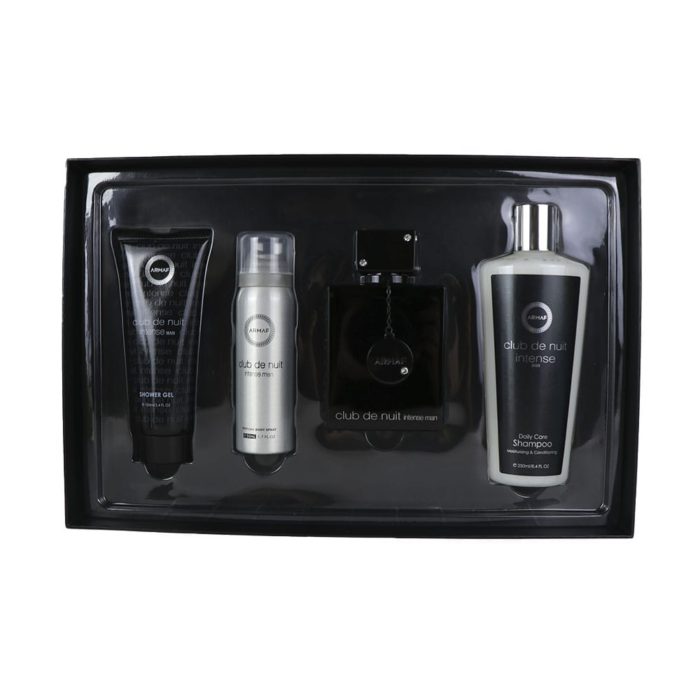 Set de regalo "Club de Nuit Intense" con perfume, body spray, gel de ducha y champú en un empaque negro sofisticado.