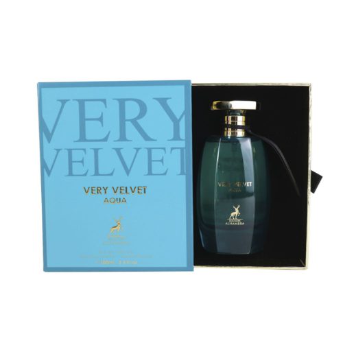 Caja abierta del perfume "Very Velvet Aqua" con la botella en su interior, mostrando los elegantes detalles dorados y el tema azul claro.