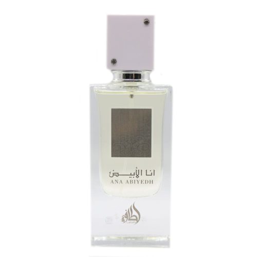 Primer plano del frasco Ana Abiyedh con vidrio transparente, tapa blanca y logotipo grabado.
