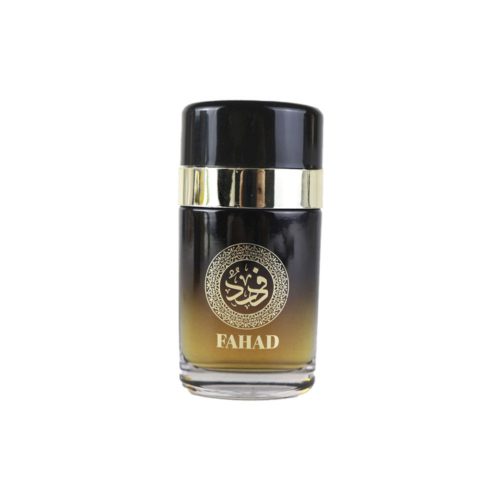 Primer plano del frasco del perfume Fahad de 100 ml para hombre de Dubai Essences, con diseño degradado en negro y dorado.