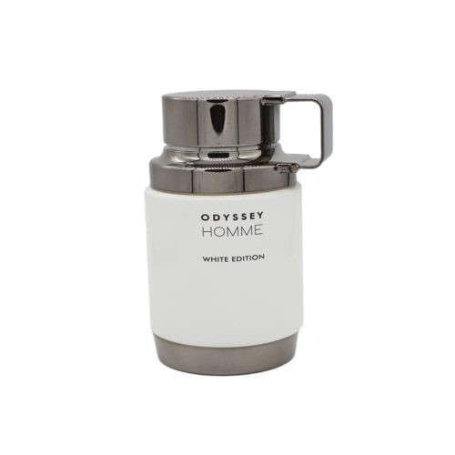 Primer plano del frasco del perfume Odyssey Homme White Edition con tapa metálica y asa lateral.