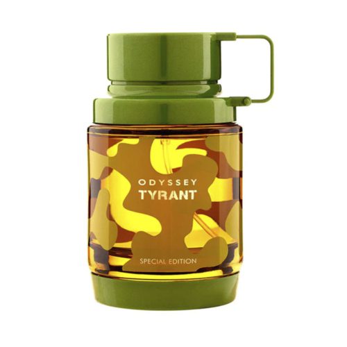 Botella del perfume Odyssey Tyrant de Armaf, con un diseño inspirado en camuflaje en verde y dorado.