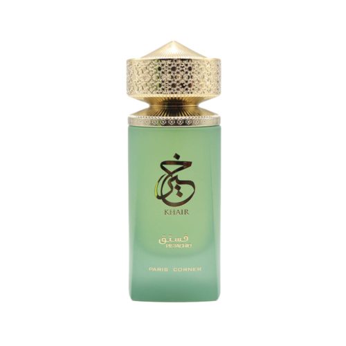 Primer plano del frasco del perfume Pistachio Khair de Paris Corner en vidrio verde mate con tapa dorada grabada.